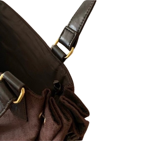 Brand new set of bag and wallet exclusively made for Bloomingdales. Brown - Picture 4 of 9